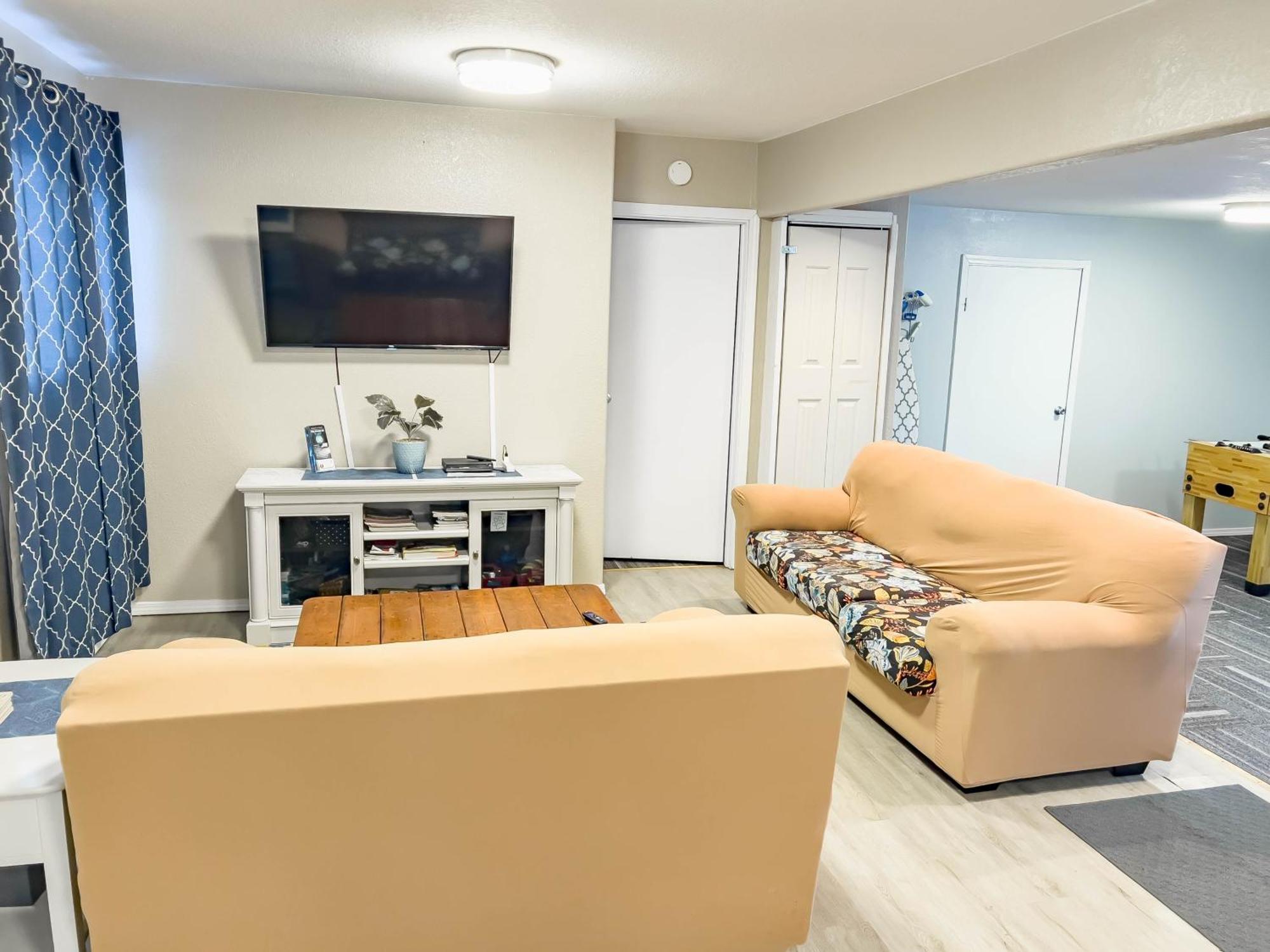 Cloud Nine Cottage Big Lake エクステリア 写真